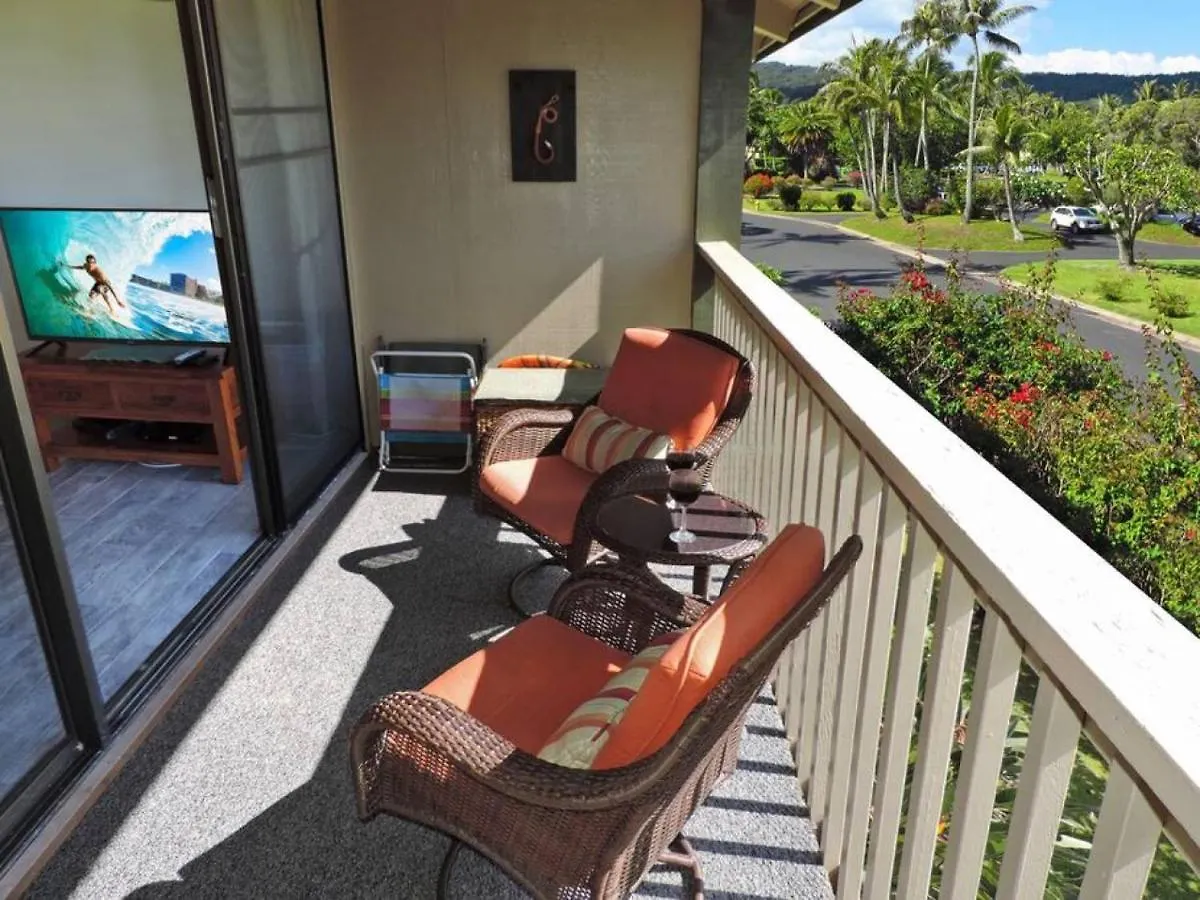 Charming One Bedroom With Loft By The Pool Kahuku
