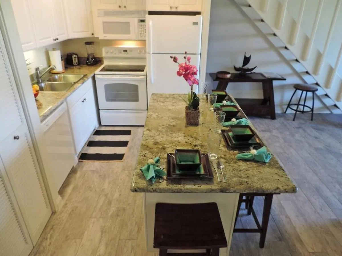 Charming One Bedroom With Loft By The Pool Kahuku 0*,